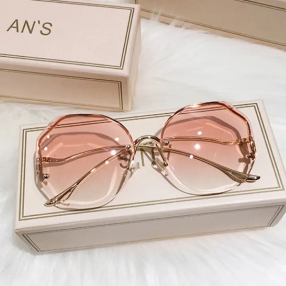 ❌SOLD❌ Rose Metal Geometric Retro Sunnies Sunglasses - Picture 7 of 7